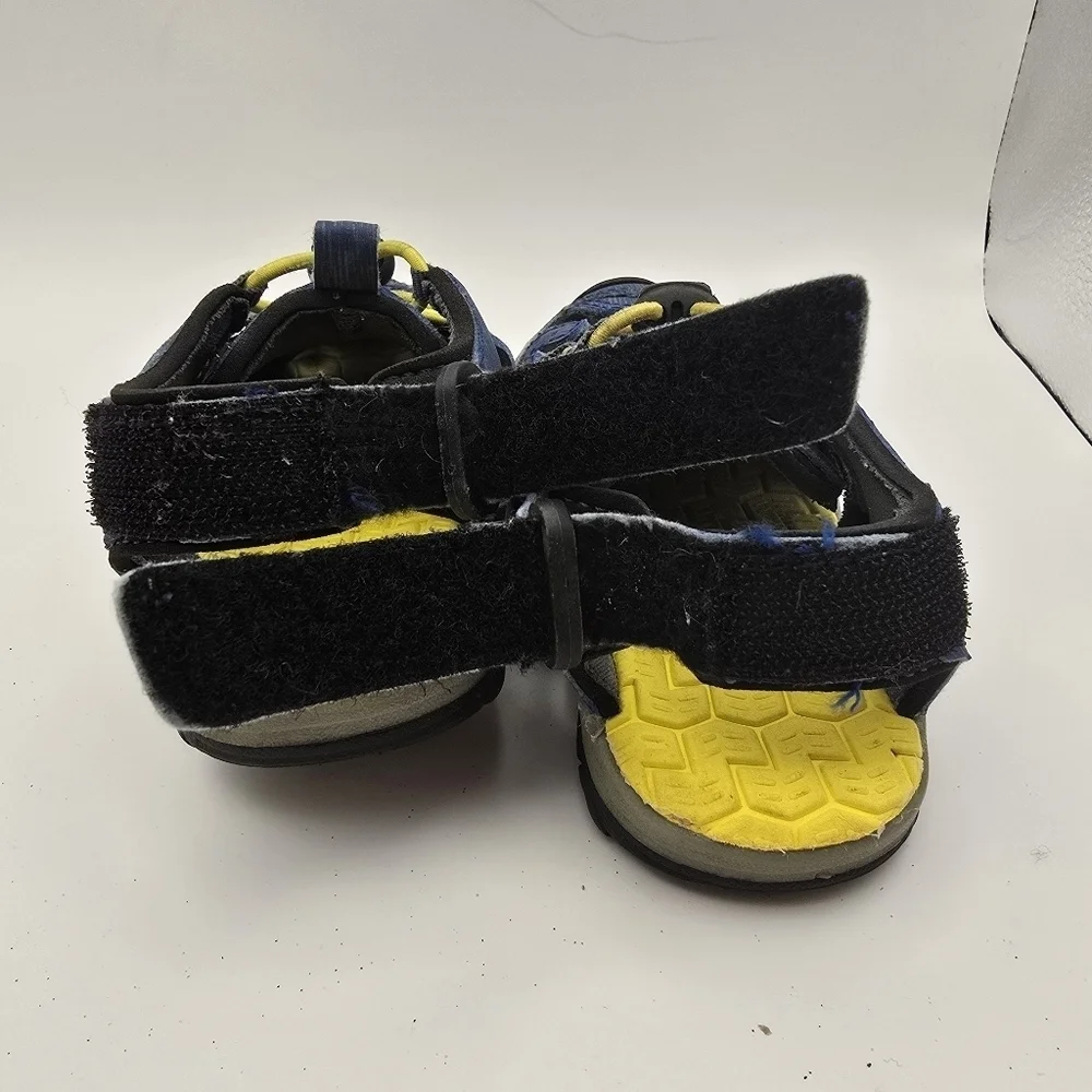 Northside Water Shoes  Sandals Adjustable Strap Blue/Yellow Shoes Size  7